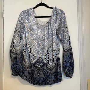 White House Black Market top size med